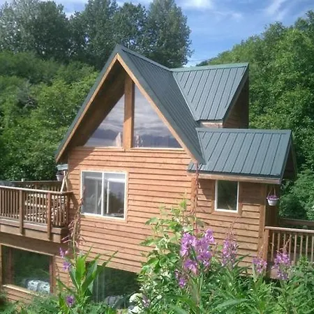 Alaska Adventure Cabins Homer Room photo
