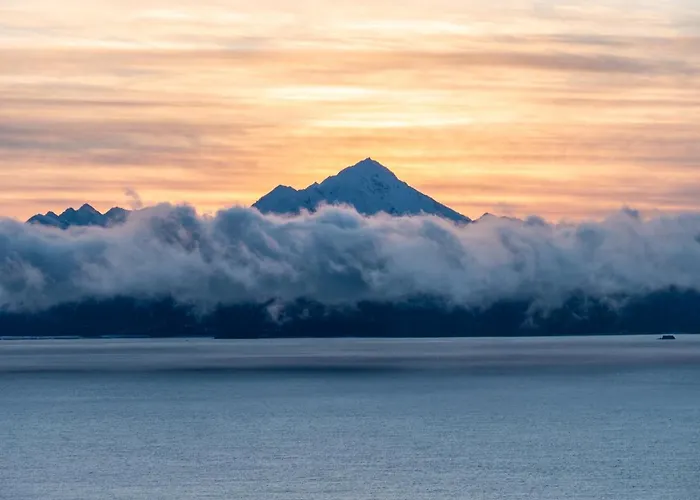 Alaska Adventure Cabins